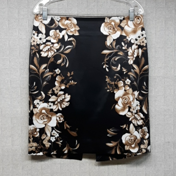 White House Black Market Dresses & Skirts - White House Black Market Pencil Skirt